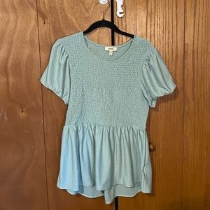 Puff sleeve smocked top
